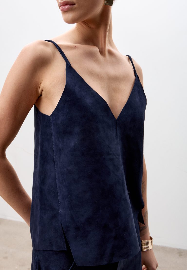 Замшевый топ