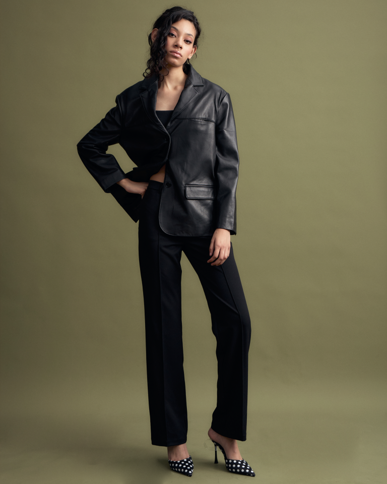 Кожаный жакет