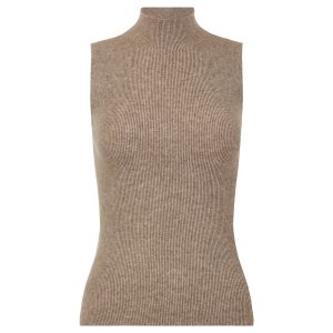 Безрукавка в рубчик с высоким воротом